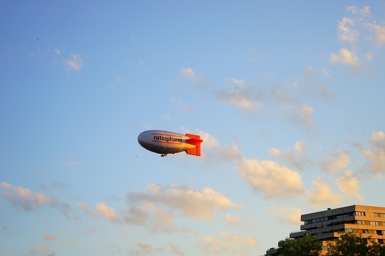 Zeppelin Nedir?